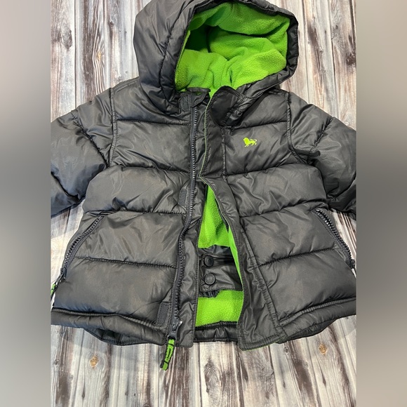 Old Navy Complete Snow Suit with Bibs and Coat - Picture 4 of 4